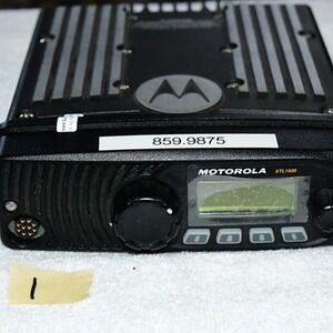 Motorola M28URS9PW1AN XTL1500 digital mobile radio Core Only-MINT- w5c #1